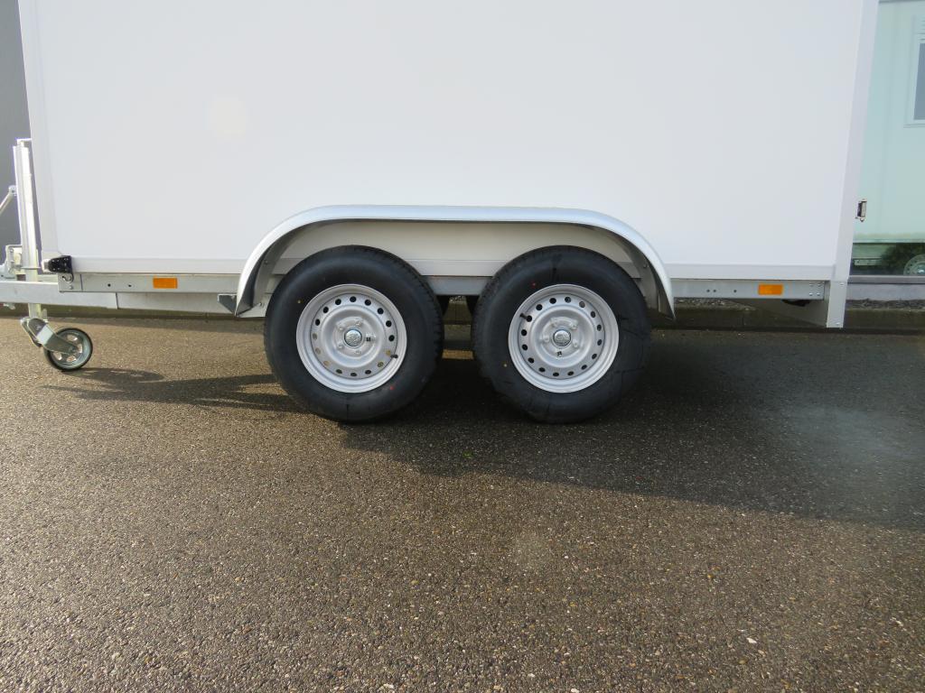 Proline Gesloten aanhangwagen tandemas 300x150x180cm 2100kg