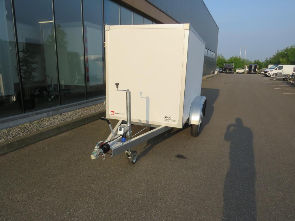 Proline Gesloten aanhangwagen tandemas 300x130x150cm 2100kg