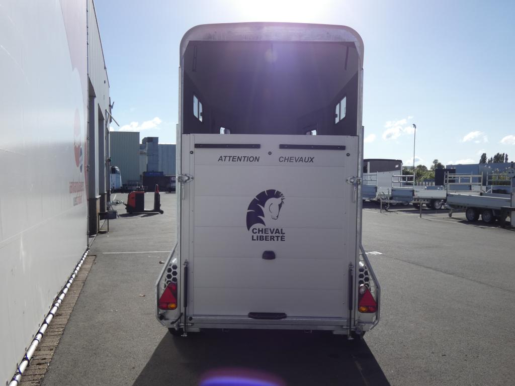 Cheval Liberte Gold One Touring 1,5-paards trailer