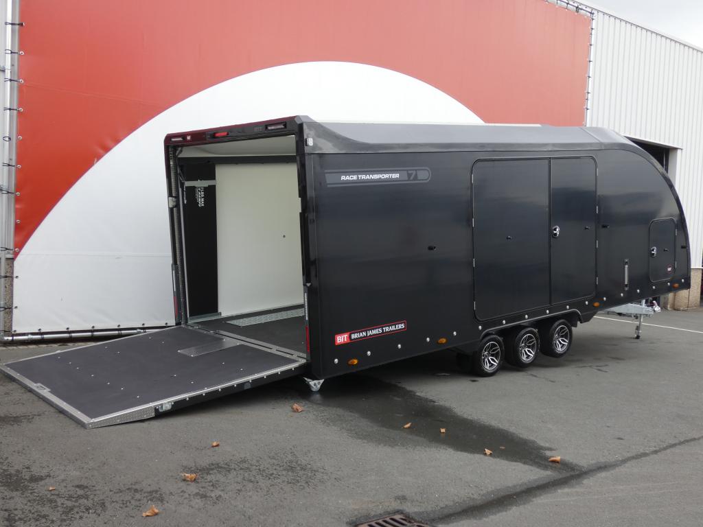 Brian James Autotransporter tridemas 600x230cm 3500kg